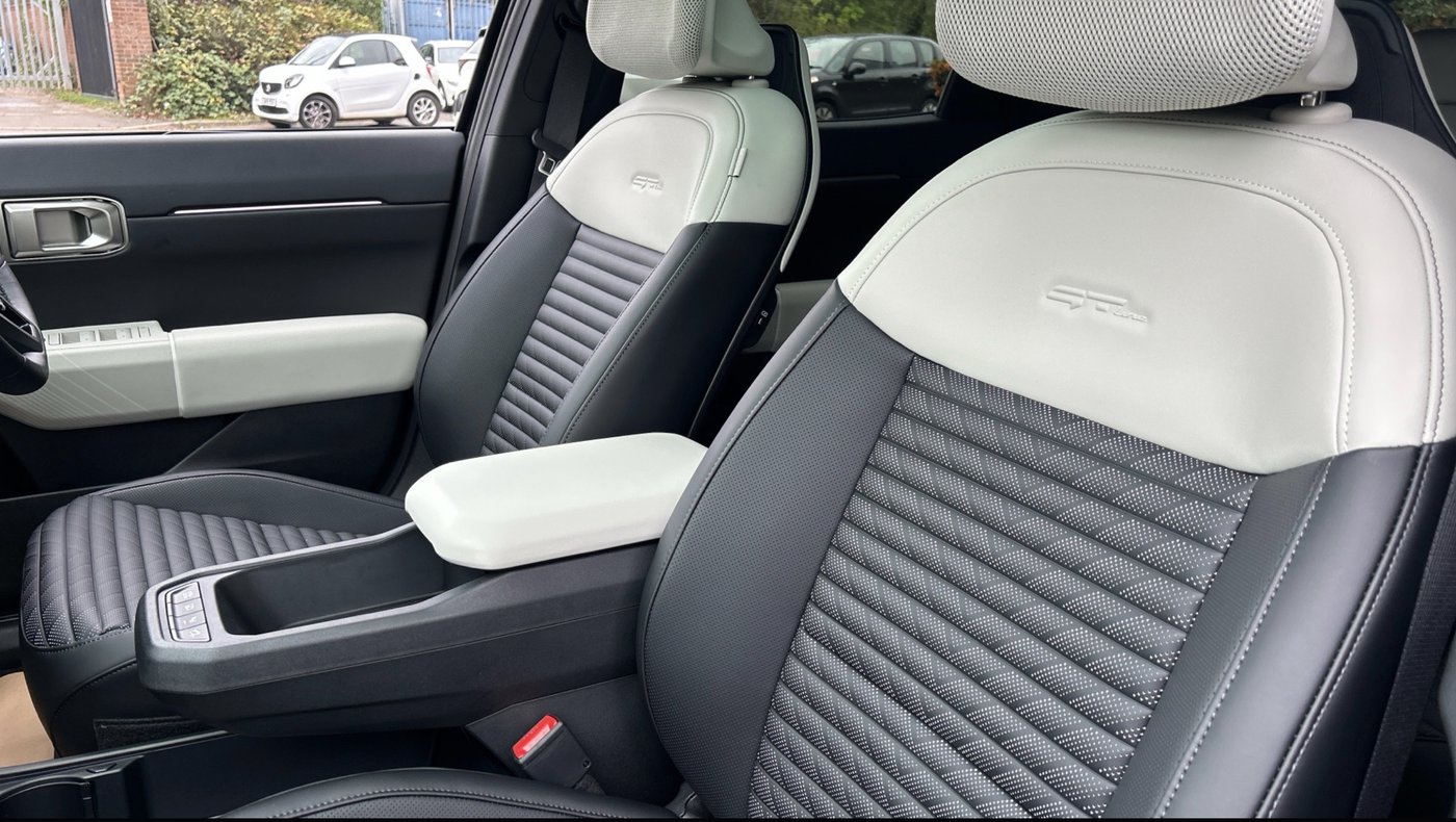 KIA EV4 GT-Line premium leather seats — H&E Driving School Nottingham